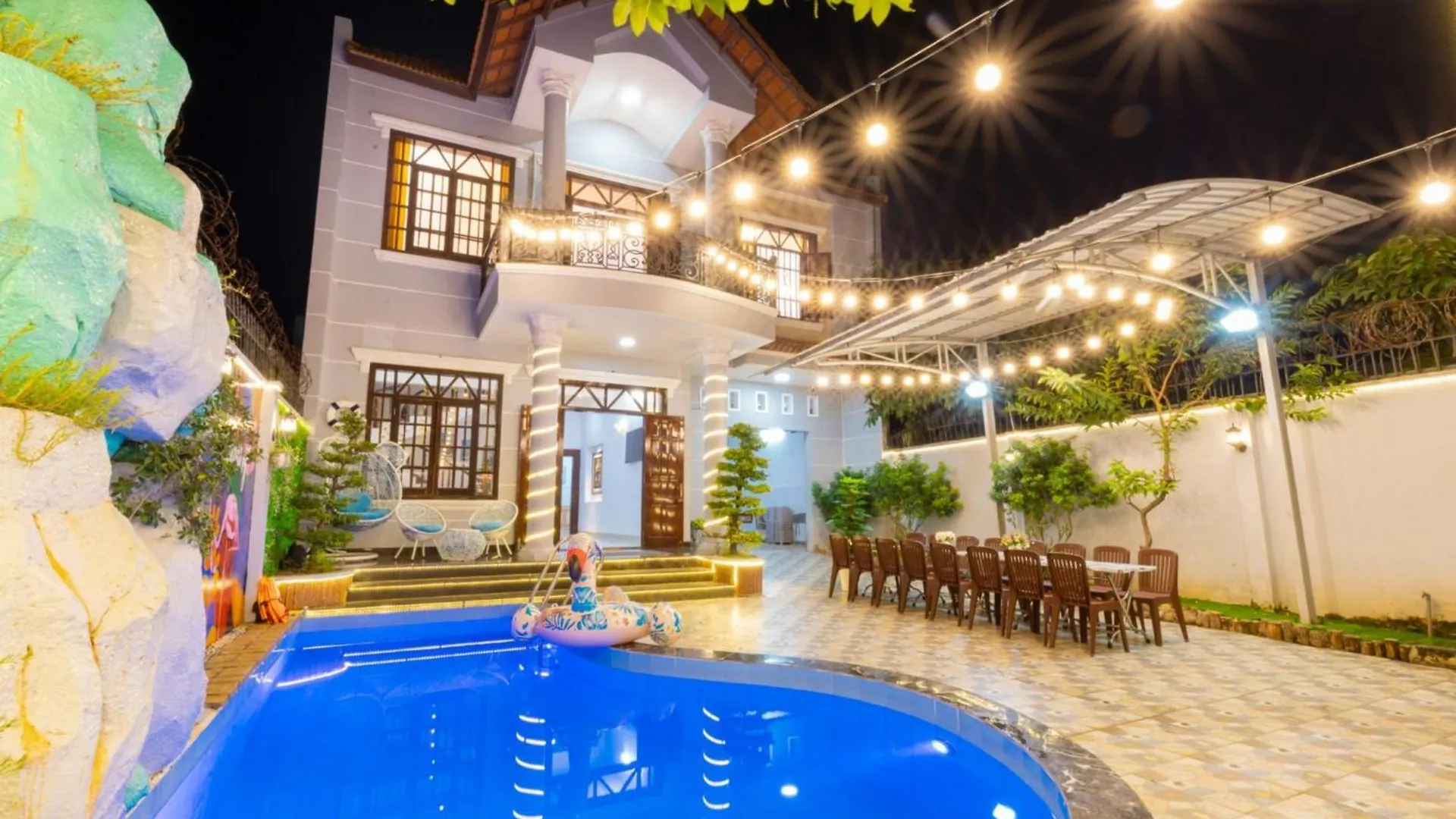 Villa 11B - Bai Sau Thuy Van Gan Bien - Free Loa Keo Karaoke - Ban Bida Lo Vung Tau Vietnam
